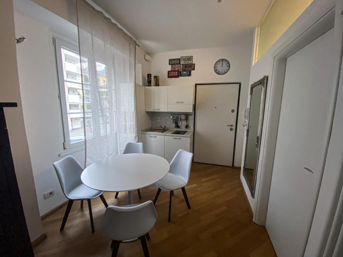 Living Vittoria: Vicino Al Centro Di Bolzano Exterior foto