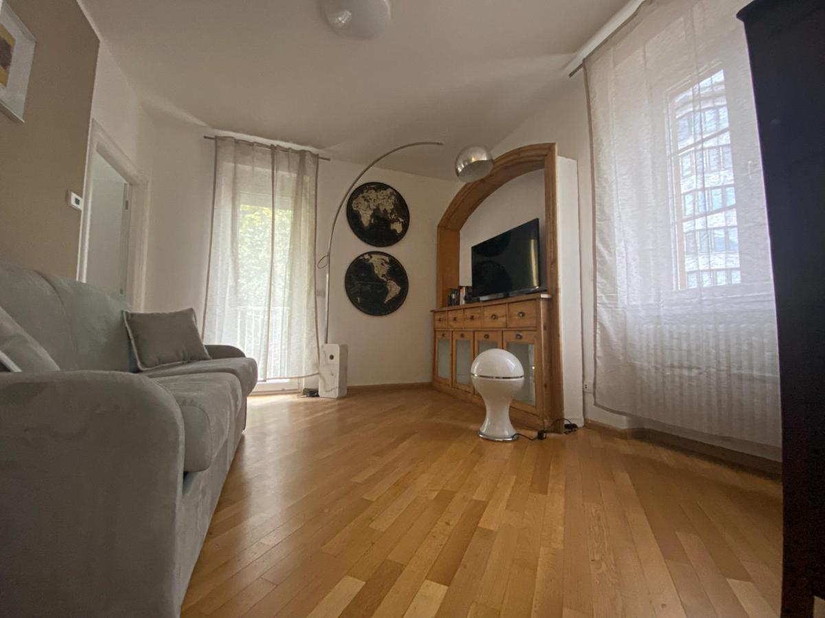 Living Vittoria: Vicino Al Centro Di Bolzano Exterior foto